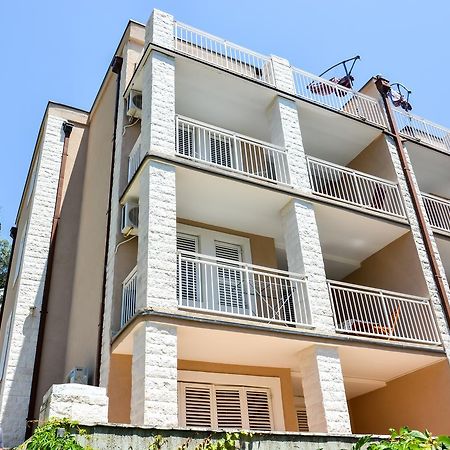 Apartments Minja S Petrovac Kültér fotó